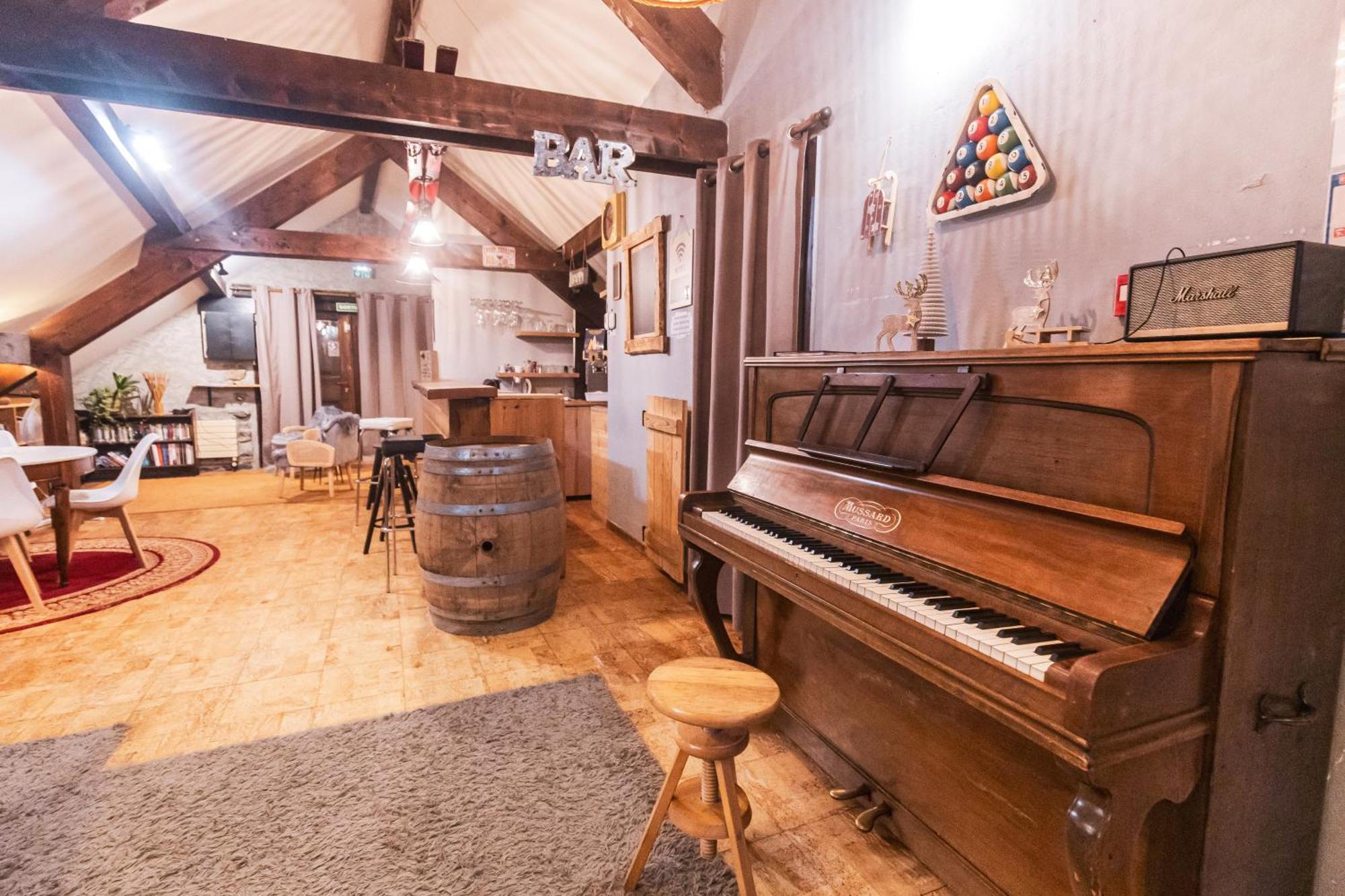Gite L'Aurienchon Auris Kültér fotó